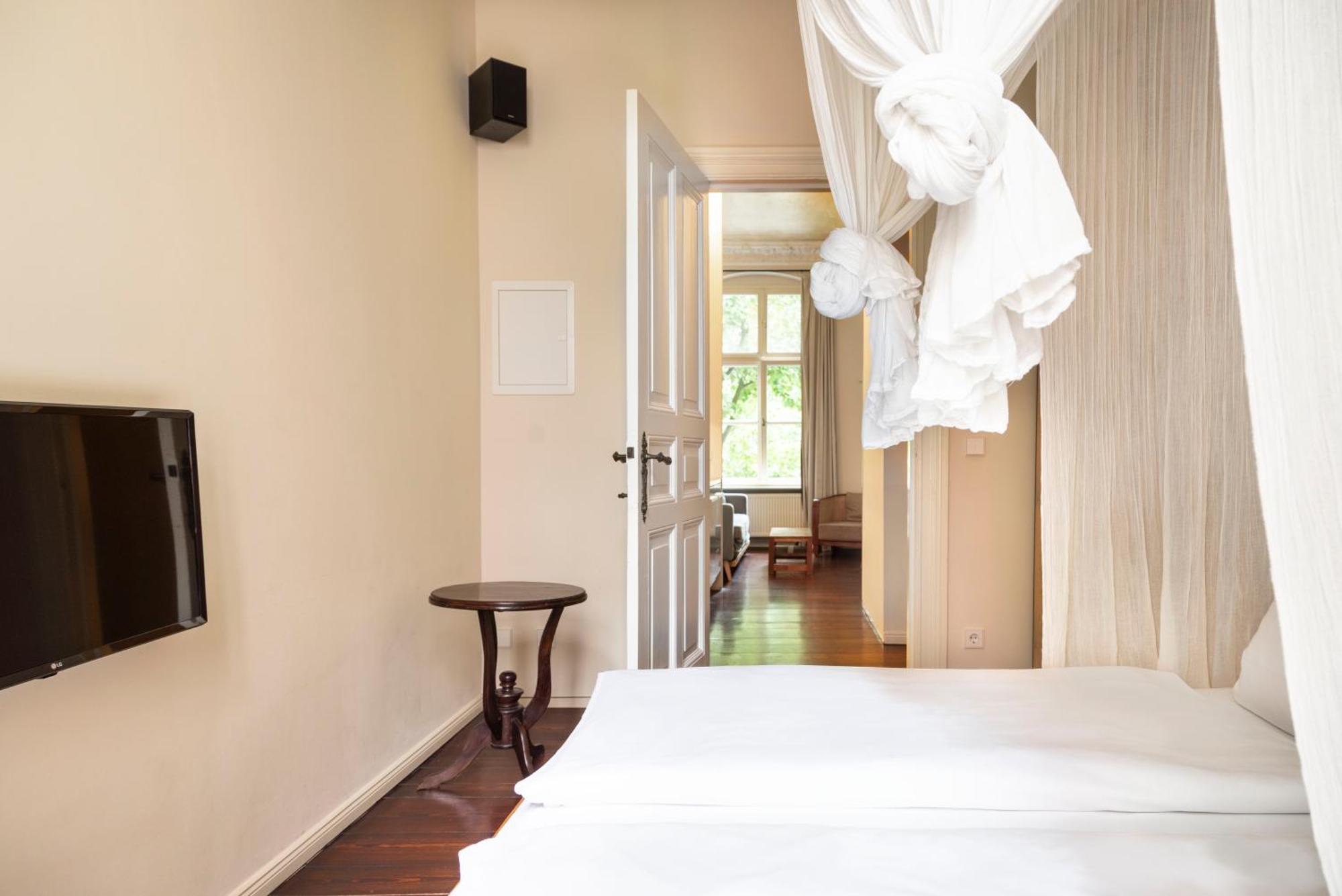 Numa Belfort Aparthotel